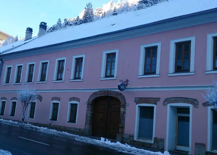 Manuela Апартаменты Schottwien